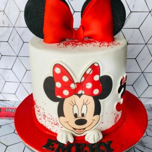 Minnie mouse Cake